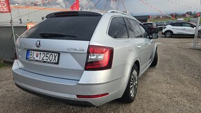 Škoda Octavia Combi 2.0 TDI Business DSG - 6