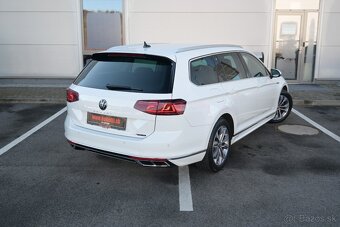 Volkswagen Passat Variant 2.0 TDI Elegance 4Motion DSG - 6