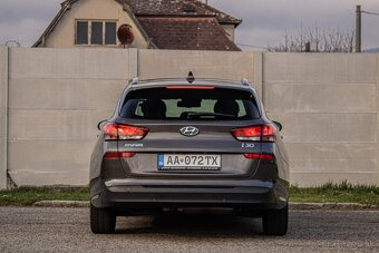 Hyundai i30 CW 1.6 CRDi 115 Family - 6