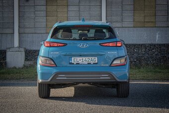 Hyundai Kona Electric 100 - 6