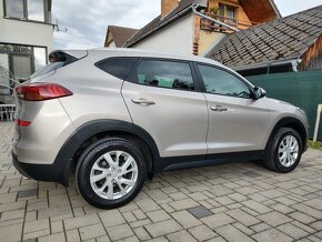 Hyundai Tucson 1.6 CRDi 136 Smart 4x4 - 6