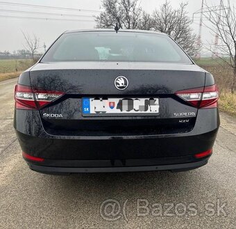 Škoda superb Laurin&Klement 2.0 TDi 140kw DSG 4X4 - 6