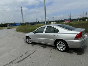 Volvo S60 2.0t - 6