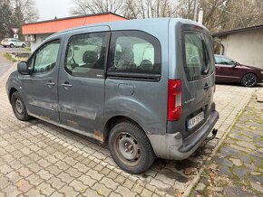 Predám Citroën berlingo - 6