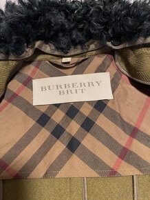 Burberry dámsky kabát - 6