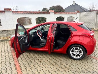 Hyundai i30 1.6 ,88kw - 6