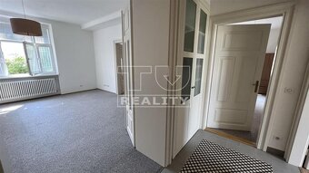 Veľkometrážny 3 - izbový byt Martin - centrum/FOR RENT:... - 6