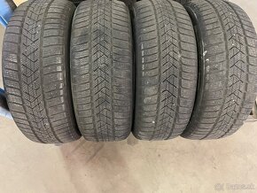 Predám Pirelli sottozero 3 225/45R19 zimné - 6