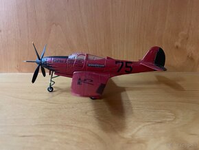 P-39 Airacobra - model letadla 1:72 - 6