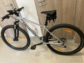 predám horský bicykel SPECIALIZED Men's Rockhopper Comp - 6