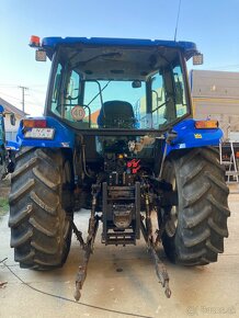 Traktor New Holland TL90A - 6