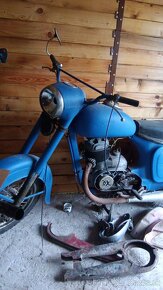 Jawa  250 353 - 6