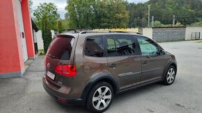 Volkswagen Touran Cross 2.0 TDI CR 103kw DSG Highline - 6