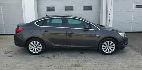 Opel Astra J 1.7 CDTI diesel 96 kW - 6