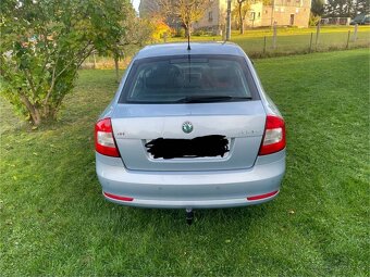 Škoda Octavia 1.6 MPI sedan benzín - 6