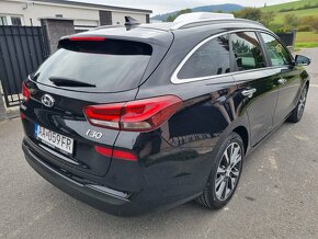 HYUNDAI I30 1.6CRDI 100KW LED/NAVI/PANORAMA - 6