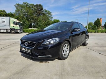 Volvo V40 D2 Momentum - 6