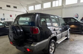 NISSAN TERRANO 2.7 TDI - 6