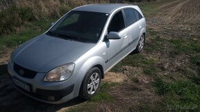 Kia Rio 1.5 crdi - 6