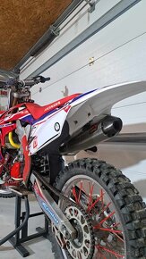 Honda CRF250R - 6