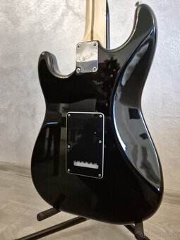 Fender American Performer Stratocaster HSS MN - 6