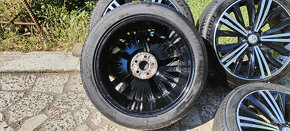 5x100 R18 --- VW TAIGO , T - CROSS - 6