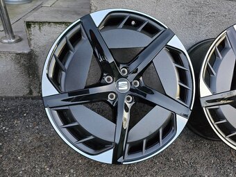 Disky Seat Cupra Born 5x112 r20 skoda,vw,audi top stav - 6