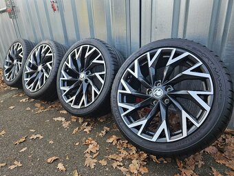 Letní alu kola Helix 19" Škoda Superb 235/40 R19 - 6