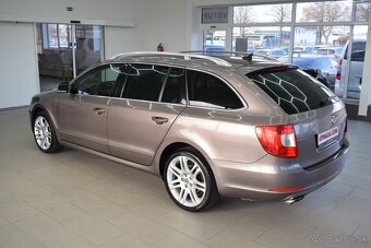 Škoda Superb 2,0 TDI CR, ELEGANCE,DSG,NAVI,125 kW - 6