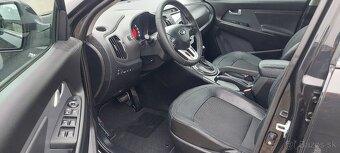 Kia Sportage 2.0.CRDI 4X4 KÚPENÉ V SR  130000KM - 6