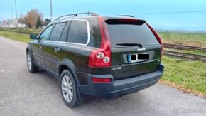 Volvo XC90 2,4D 4x4 - 6