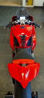 Ducati Panigale v4s 2024 - 6