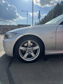 BMW e91 330xD - 6