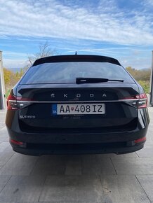 Škoda Superb combi 2.0 TDI SCR DSG - 6