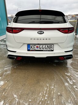 KIA Proceed 1.6 Tgdi GT - 6