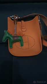 Hermes mini Evelyne v ikonickej oranžovej plus konik - 6