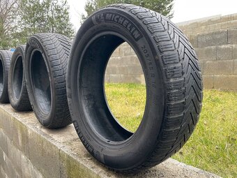 205/65 R15 Michelin Alpin 6 - 4KS - 6