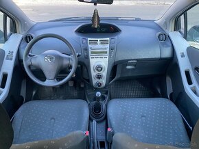 TOYOTA YARIS 1.0i 51kw - 6