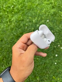 Apple AirPods pro 2nd Generation - 6