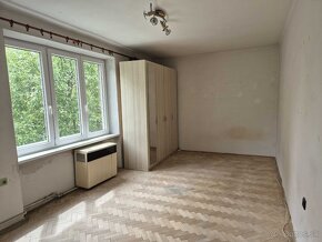 PREDAJ 2 izbový byt, 58 m2, Handlová, 1 Mája - 6