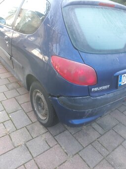 PEUGEOT 206 - 6