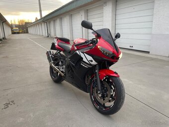 Yamaha YZF R6 2004 - 6