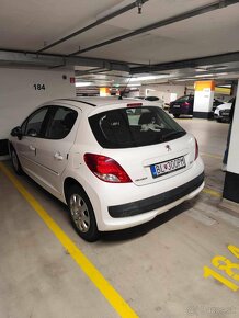 Predám Peugeot 207 vo veľmi dobrom stave - 6