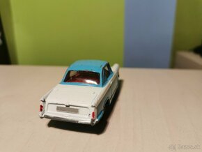 Corgi toys Triumph Herald - 6