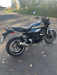 Kawasaki Z900RS - 6