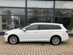 Volkswagen Passat Var. 2.0 TDI EVO Elegance DSG nízky najazd - 6