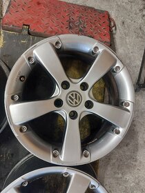 Predám originál VW disky R16 ET35 5x112 7J 4ks - 6