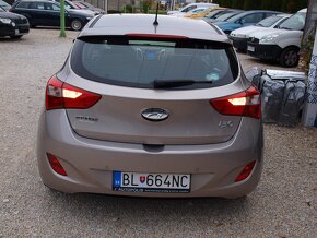 Hyundai i30 1.6i MPI DOHC CVVT YES - 6