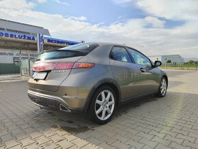 Honda Civic 8g, 1.8 iVTEC - 6