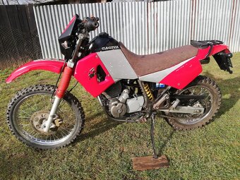 Cagiva Elefant 350-W12 - 6